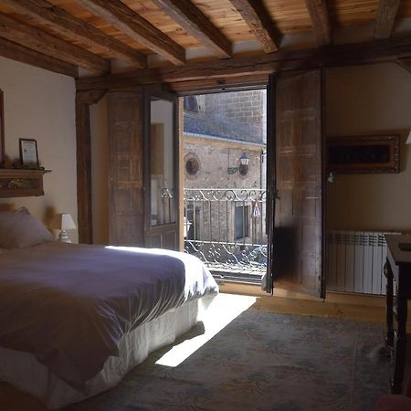 La Fernandina Villa Riaza Luaran gambar
